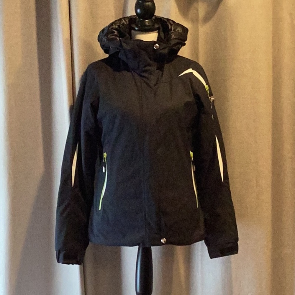 Women’s Black Karbon ski jacket, size 6.